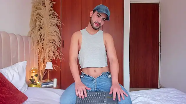 Dark beauty2 online show from September 10, 7:34 pm