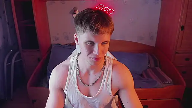 Dexter Bennett online show from June 30, 10:00 pm