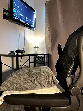 ErosVale online show from November 1, 11:47 am