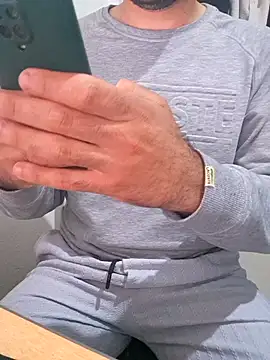 esmerkralkobra online show from October 21, 5:49 pm