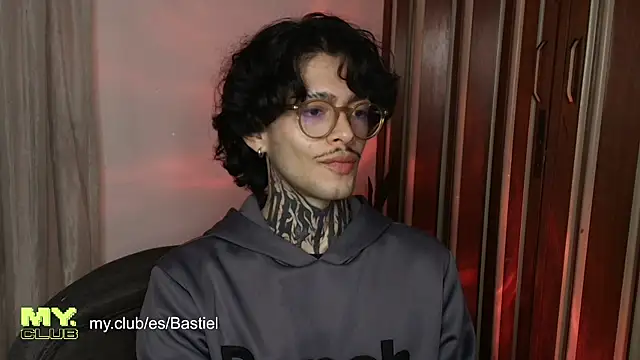 Mihail leroy online show from April 18, 3:30 am