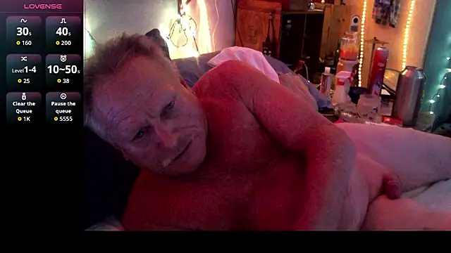 Pussyeat2please online show from February 16, 11:30 am