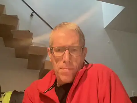 Snapshot of choupipat1 chatting on October 18, 6:51 am choupipat1 online show from October 18, 6:51 am