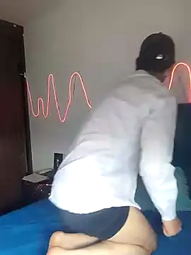 Tattoboy19cm online show from September 30, 3:04 pm