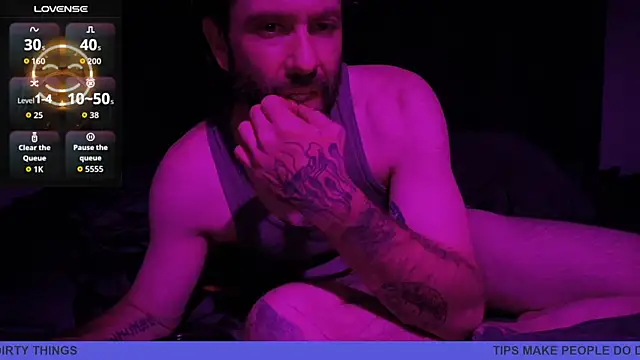 danoo84 online show from November 17, 7:33 am