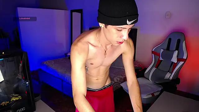 santiago cutex online show from June 17, 12:40 pm