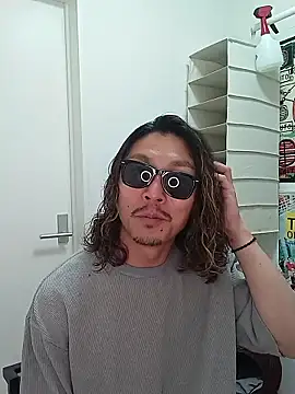 specialz0831 online show from April 21, 12:33 pm