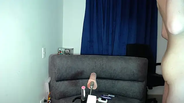 lucky stricke online show from March 13, 8:55 am