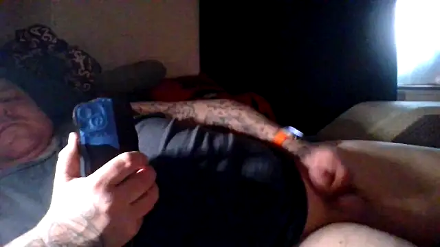 GingerSnap4444 online show from February 2, 12:20 am