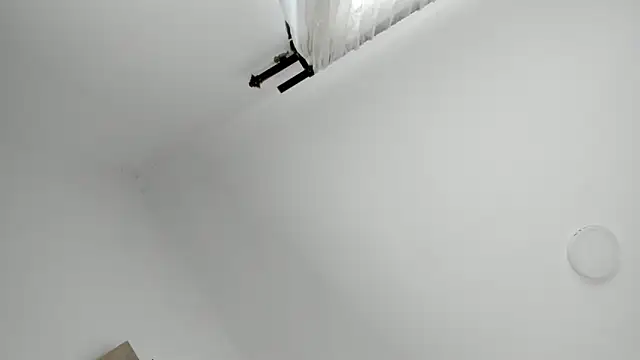 LoganTwink18 online show from April 18, 5:36 pm