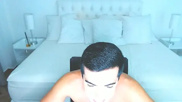 mr hunterx online show from July 18, 3:35 am