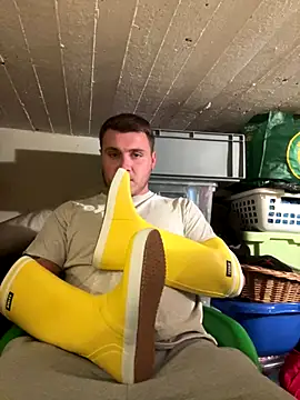 rubber oliver online show from September 27, 9:07 am