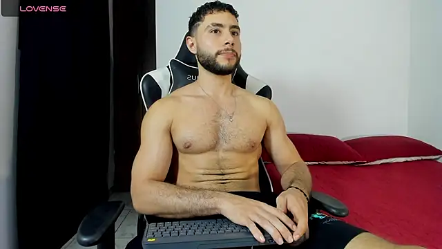 bryan mugn online show from November 19, 4:01 am