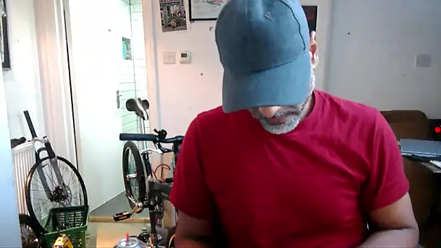 mista sista fista online show from April 21, 6:14 pm