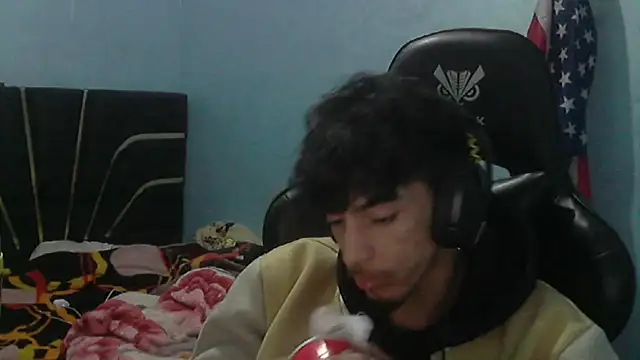 Dark DesireX online show from January 19, 4:30 pm