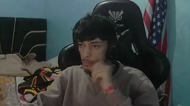 Dark DesireX online show from December 18, 1:07 pm