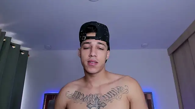 orionblaze69  online show from June 5, 2:12 pm