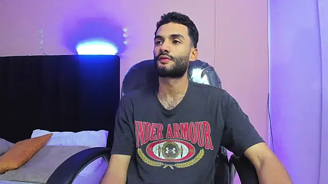 Ryan Jackson  online show from December 3, 4:07 am