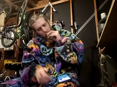 thejuicybacon online show from February 27, 10:16 am