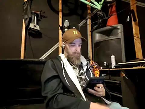 thejuicybacon online show from March 31, 3:30 am