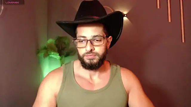 magnumchris online show from July 20, 9:49 pm