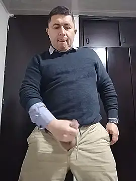 BigCristh79 online show from June 2, 1:56 pm