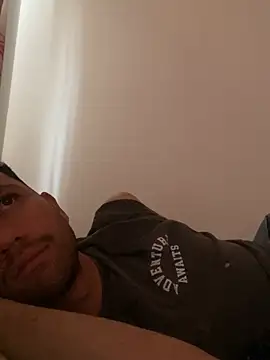 Michaell Spinelly online show from February 5, 8:27 pm