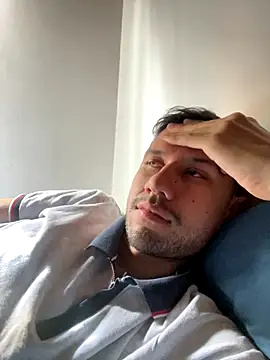 Michaell Spinelly online show from October 5, 2:10 pm