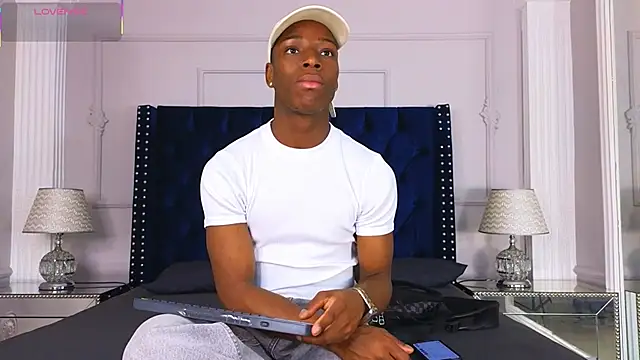 CharlesBrown  online show from April 25, 1:52 pm