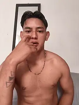 Hiroshi Shen online show from November 29, 11:34 am