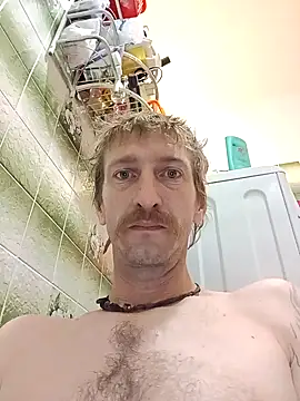 Snapshot of KokosMartin chatting on October 4, 9:41 pm KokosMartin online show from October 4, 9:41 pm