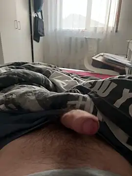 FrequentFew online show from March 8, 5:00 am