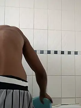 BaggyDirt online show from March 1, 6:35 am