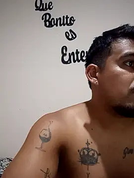 maxiiii125 online show from March 6, 6:38 pm