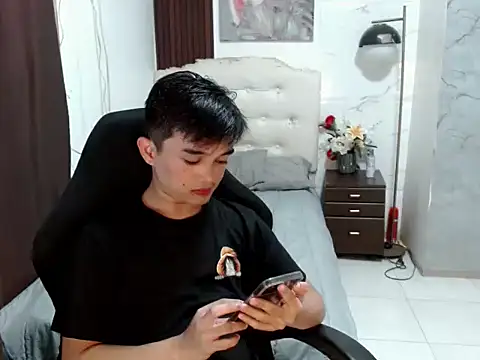 sexysam14 online show from November 7, 7:45 am