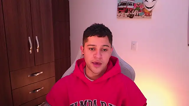 Snapshot of domsantiago_ chatting on October 23, 1:53 am domsantiago online show from October 23, 1:53 am