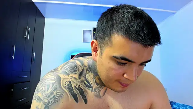 Snapshot of thiago__cp01 chatting on September 26, 6:22 am thiago  cp01 online show from September 26, 6:22 am