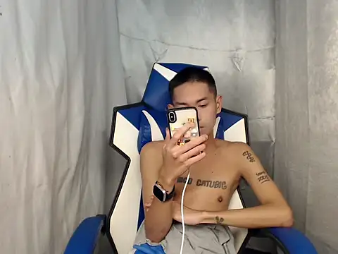 riks tyler online show from February 26, 9:38 pm