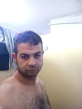 hassan8111 online show from April 17, 10:07 am