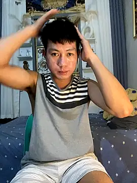 xshyboyx online show from October 18, 12:21 pm