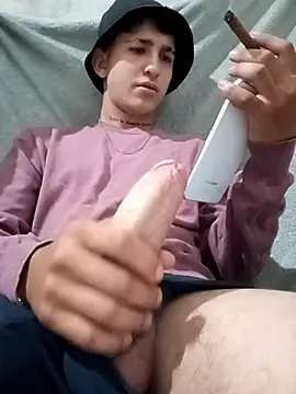 damiann wilians24 online show from January 12, 8:02 pm