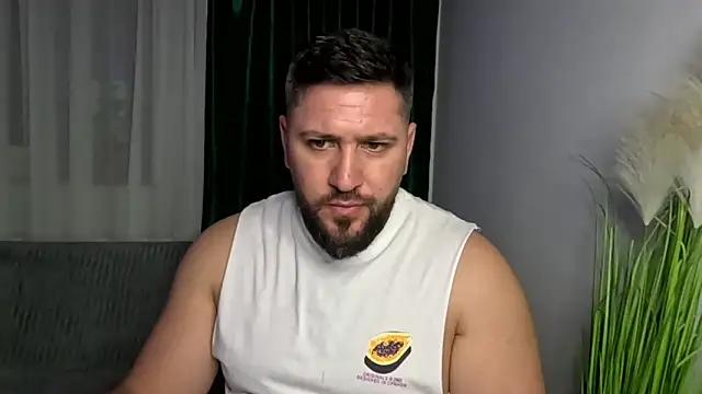 Gold Alpha Boy online show from March 31, 7:48 pm