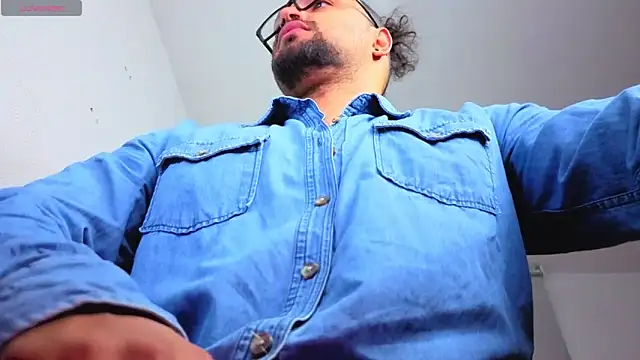 Ernesto-Rodriguez82 online show from February 14, 11:16 am