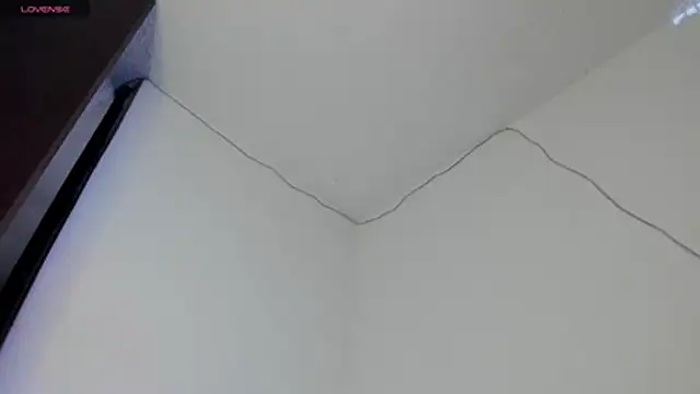 axel davis  online show from December 14, 2:07 am