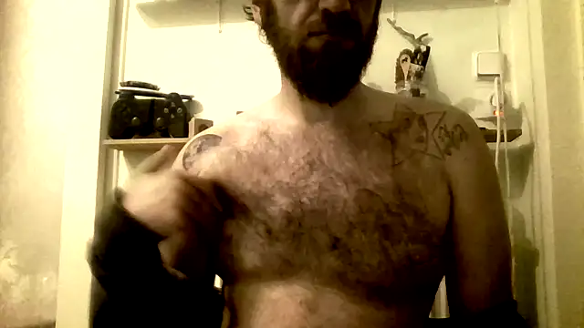 WyattRush online show from April 21, 8:48 pm