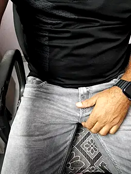 biggolu007 online show from October 30, 10:49 am