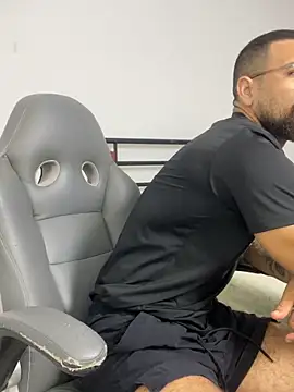 vincentjaxon online show from February 20, 11:12 am