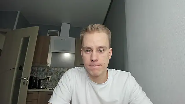 Kevin Young Cat online show from December 17, 8:59 pm