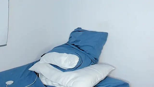 Pier Simons online show from March 6, 7:27 am