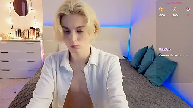 fiachand online show from April 23, 11:48 am